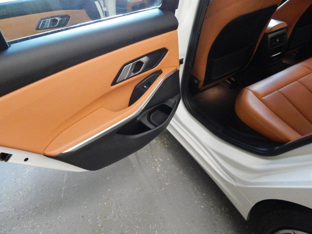 Used 2023 BMW 330i xDrive Sedan w/ M Sport Package image 24