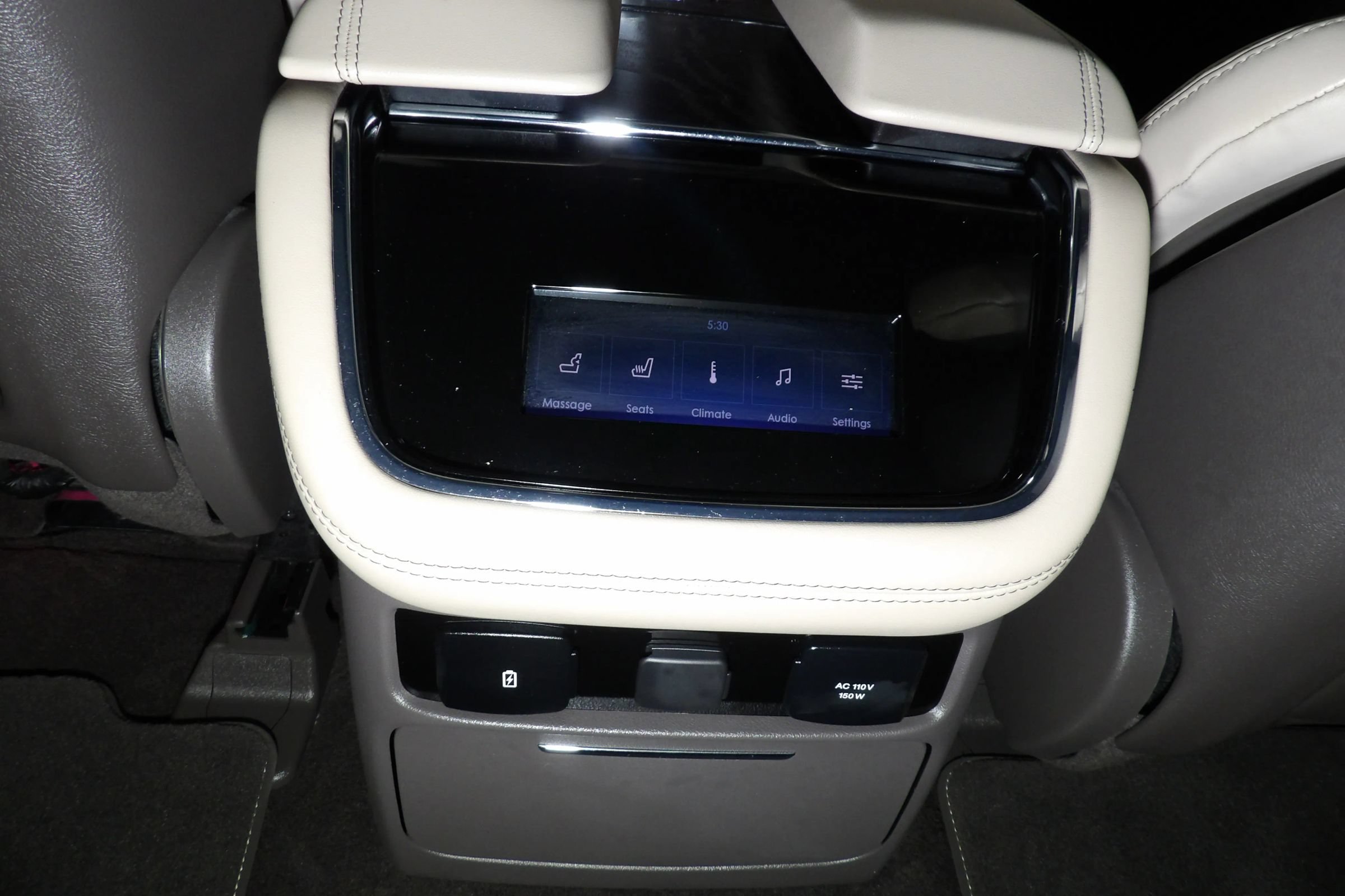 Used 2022 Lincoln Navigator Reserve AWD/4WD image 27