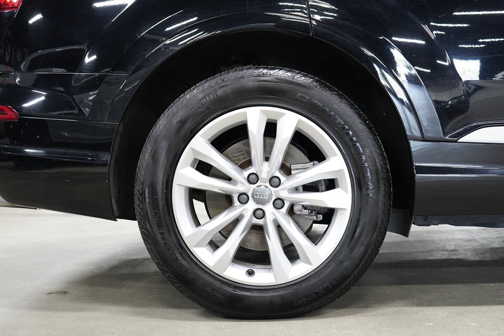 Used 2018 Audi Q7 3.0T Premium Plus AWD/4WD image 38