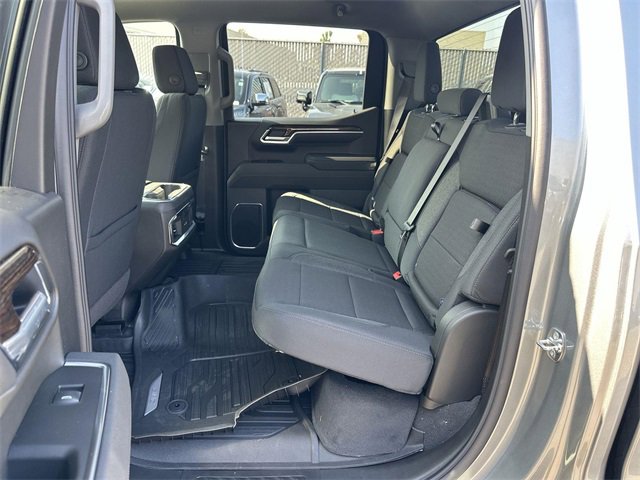 New 2026 GMC Sierra 1500 Elevation w/ LPO, Elevation Black Package image 25