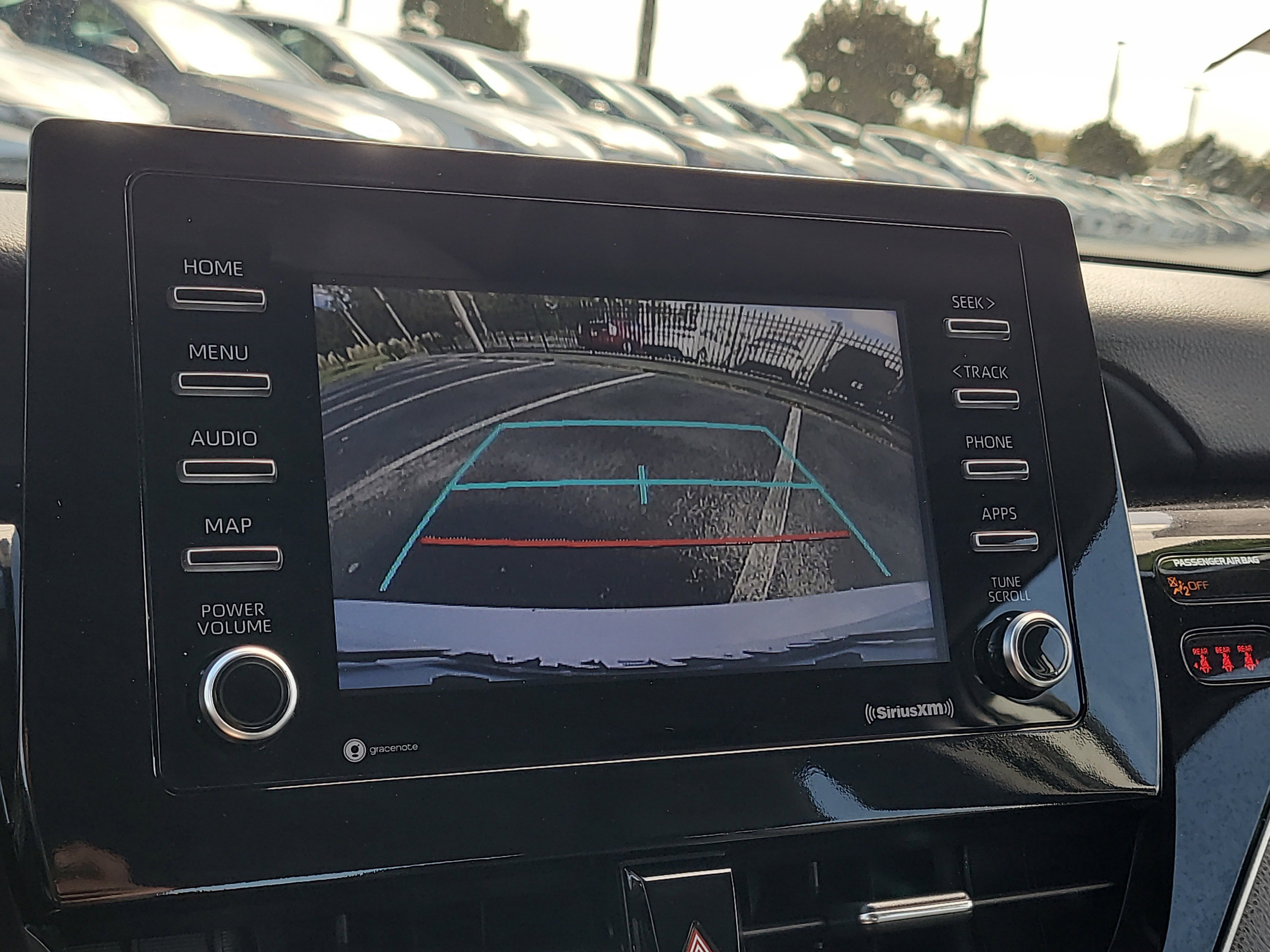 Used 2024 Toyota Camry SE image 23