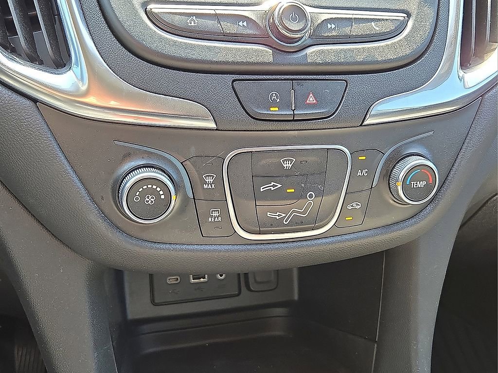 Used 2022 Chevrolet Equinox LT image 29