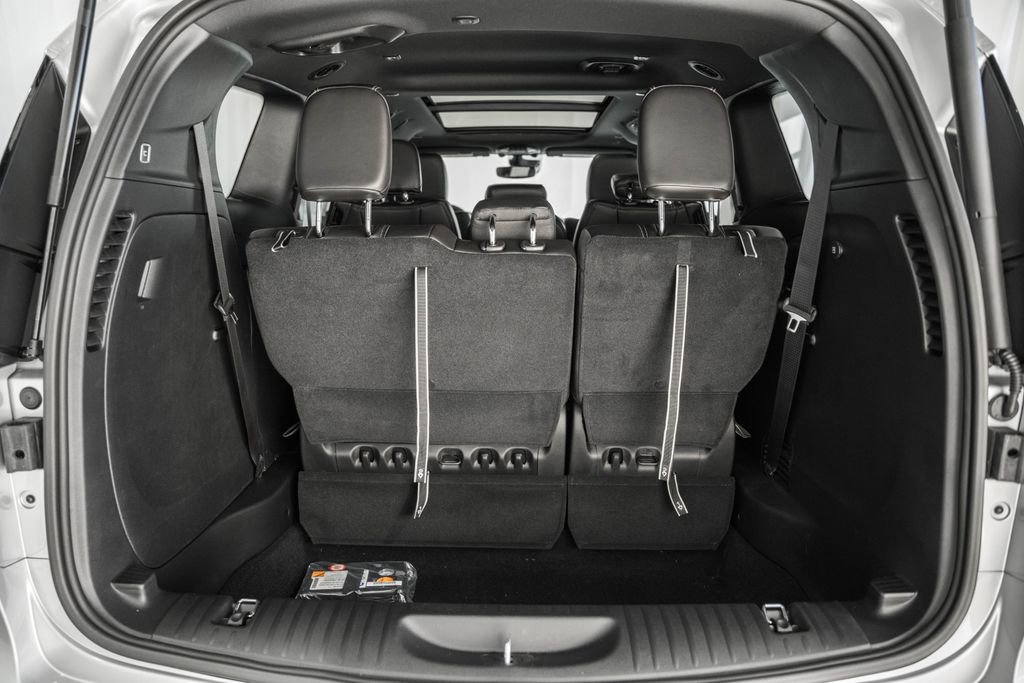 New 2026 Chrysler Pacifica Select image 7