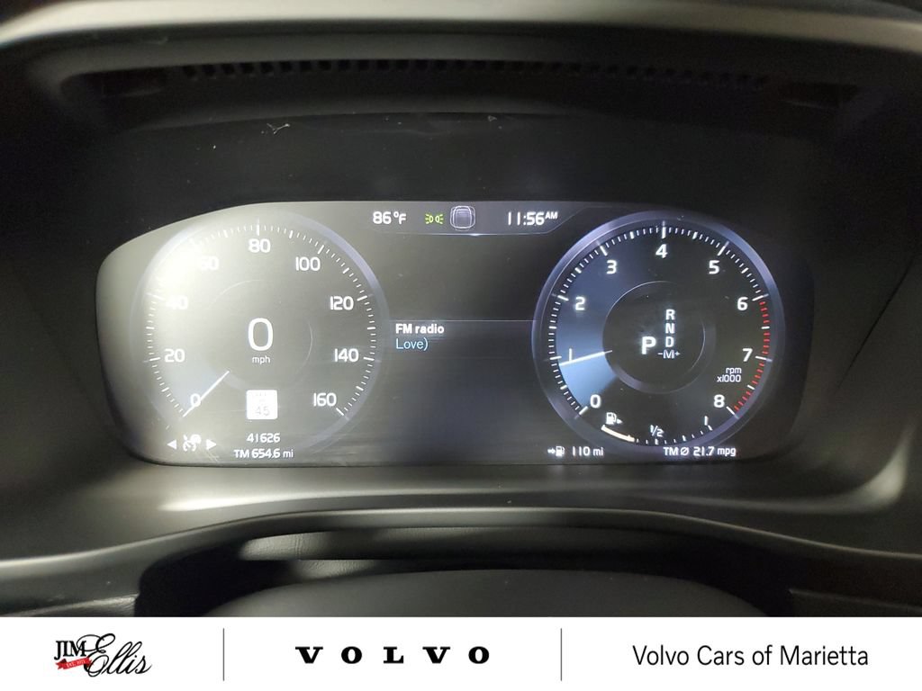 Used 2021 Volvo XC40 T5 Momentum w/ Climate Package AWD/4WD image 24