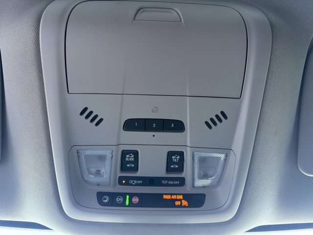 Used 2021 Buick Enclave Avenir w/ Avenir Technology Package image 40