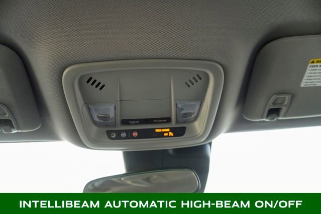 Used 2022 Chevrolet Malibu LT image 27