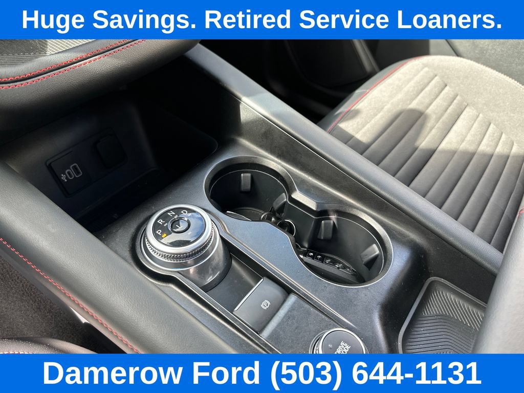 Used 2026 Ford Explorer ST-Line w/ ST-Line Street Pack AWD/4WD image 14