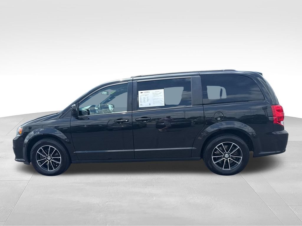 Used 2019 Dodge Grand Caravan GT FWD image 2