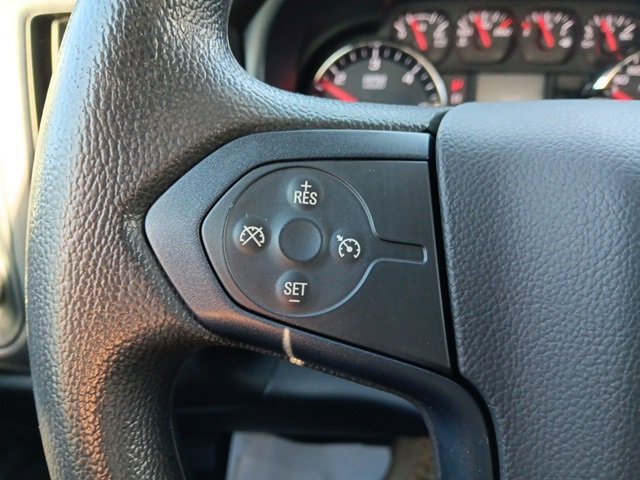 Used 2018 Chevrolet Silverado 2500 W/T w/ Snow Plow Prep Package image 10