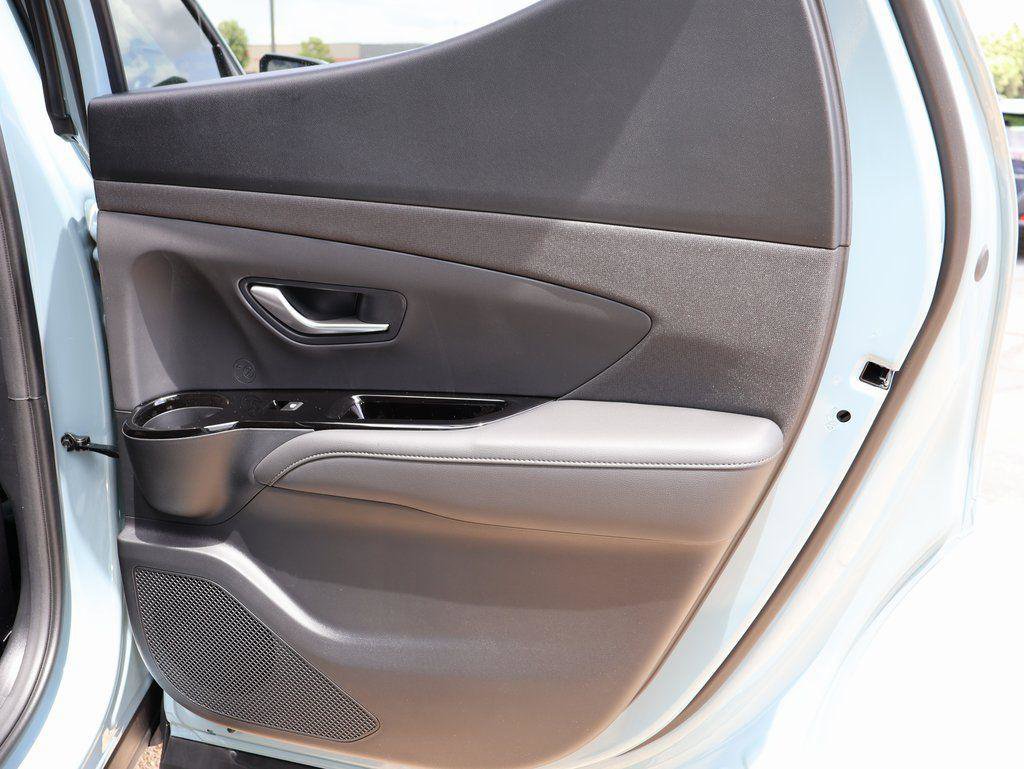 New 2025 Hyundai Santa Cruz SEL FWD image 12