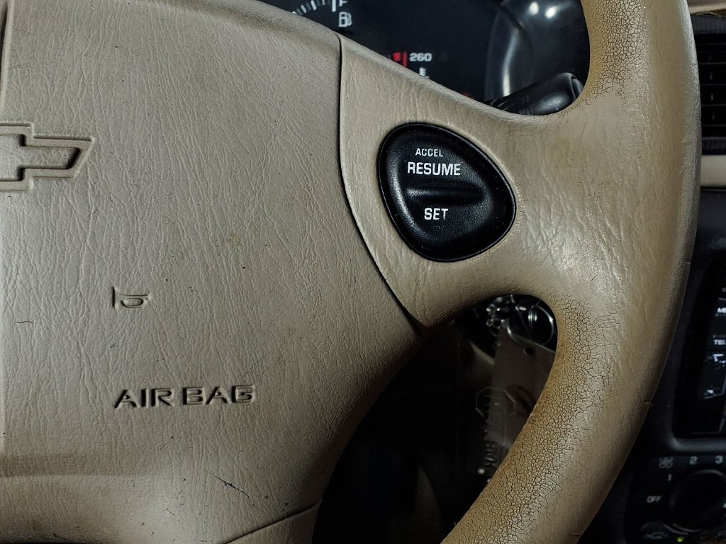 Used 2003 Chevrolet Malibu V6 FWD image 18