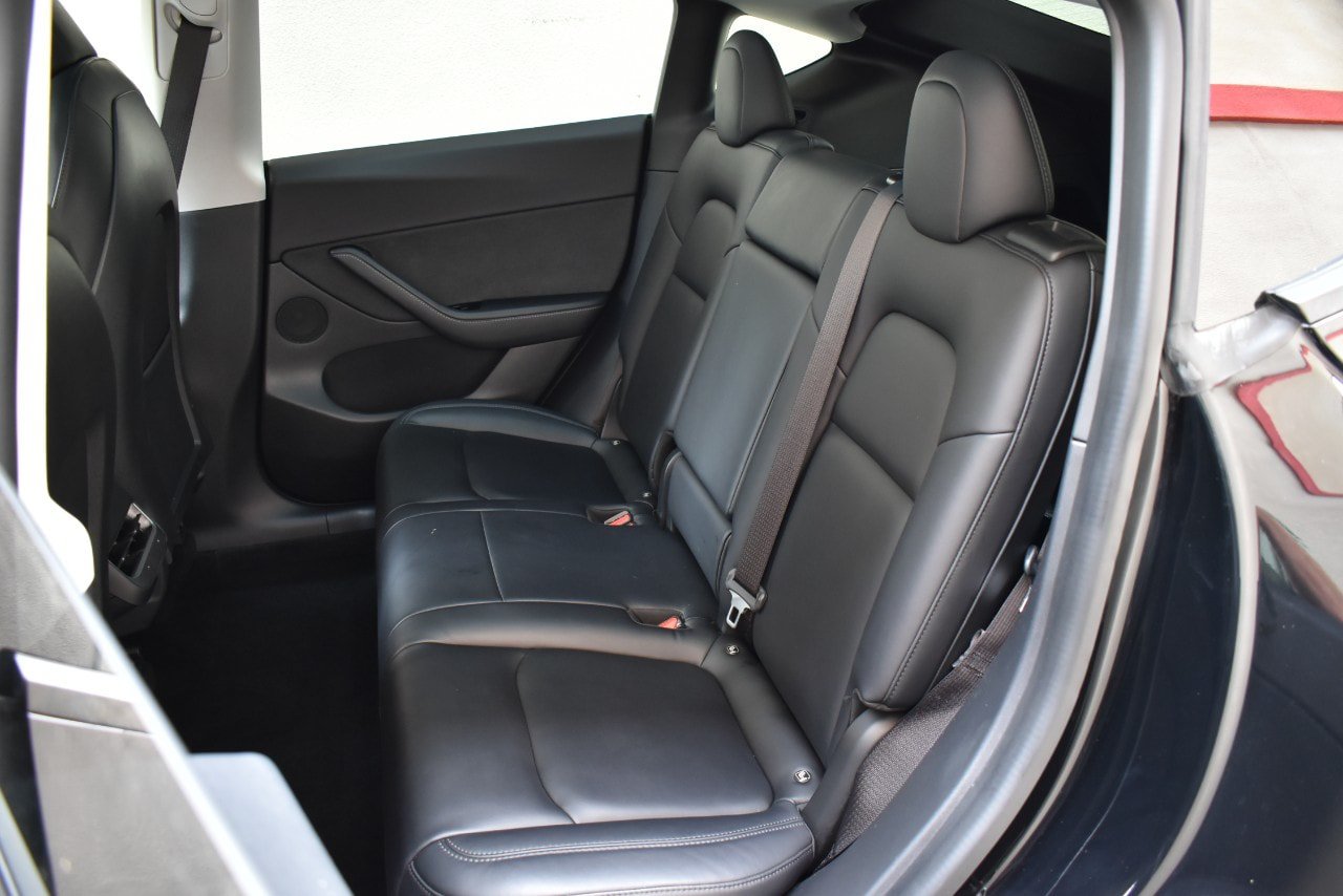 Used 2021 Tesla Model Y 2WD image 16