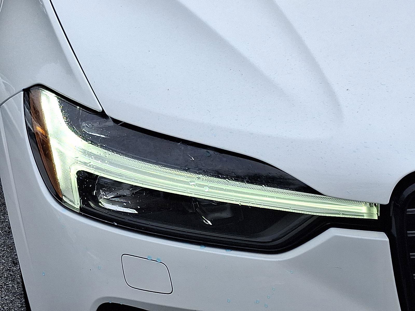 Certified 2023 Volvo XC60 T8 Ultimate image 9