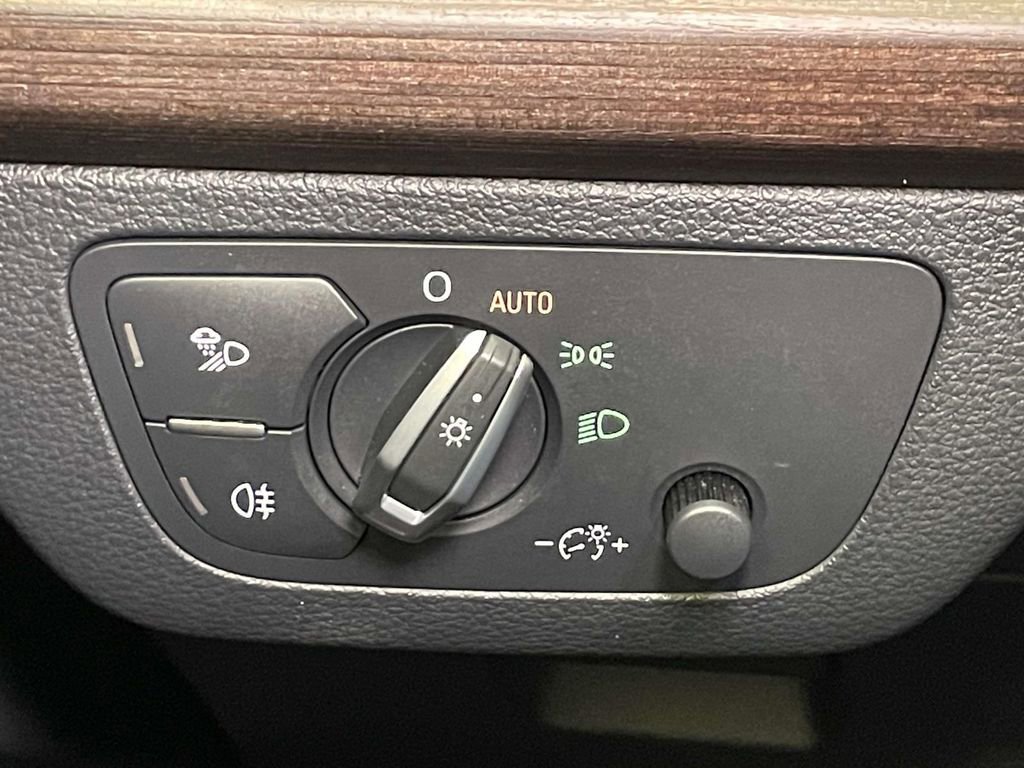 Certified 2023 Audi Q5 2.0T Premium w/ Convenience Package image 37