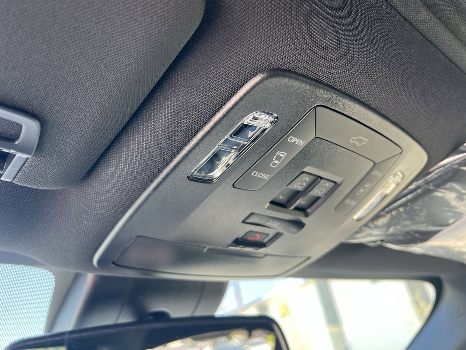 New 2026 Toyota Sienna XLE Woodland Edition AWD/4WD image 26