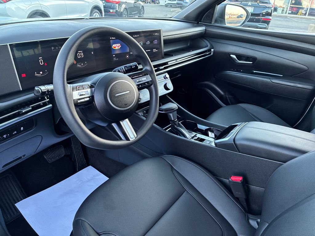 Used 2025 Hyundai Santa Cruz SEL image 14