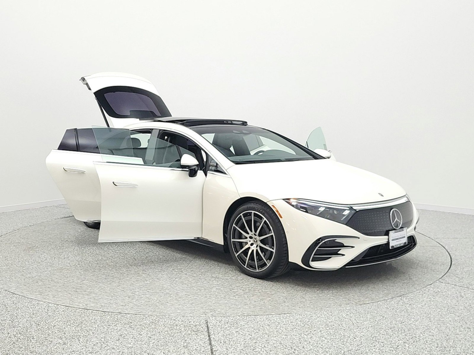 Certified 2023 Mercedes-Benz EQS 580 4MATIC Sedan image 10