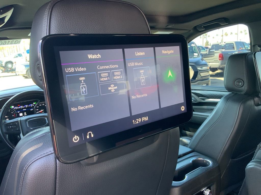 Used 2021 GMC Yukon XL Denali w/ Denali Premium Package image 19