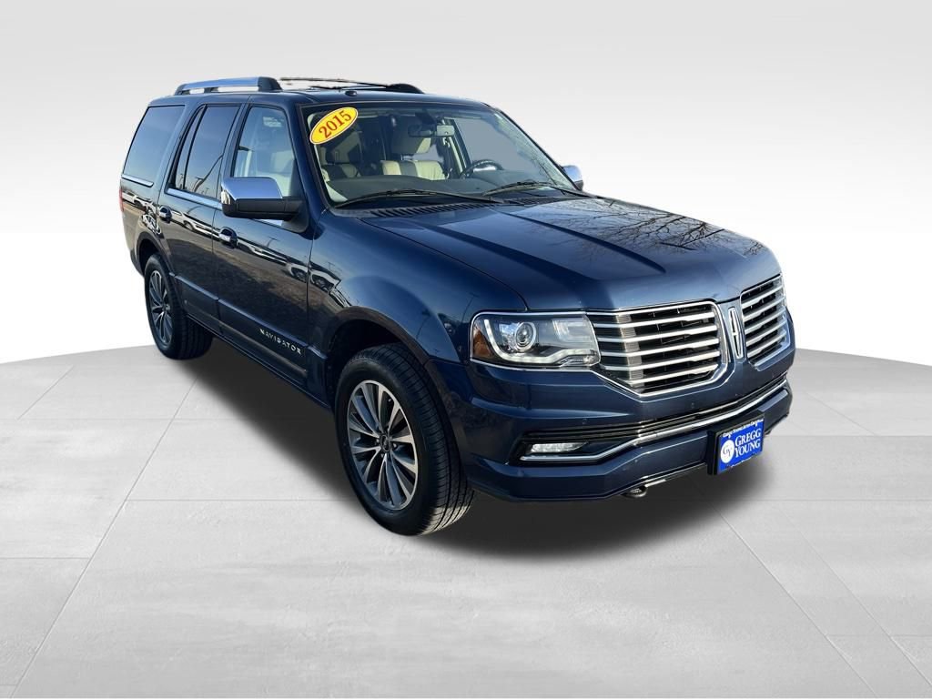 Used 2015 Lincoln Navigator 4WD image 8
