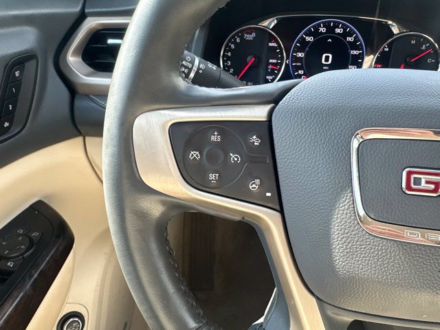 Used 2023 GMC Acadia Denali AWD/4WD image 26