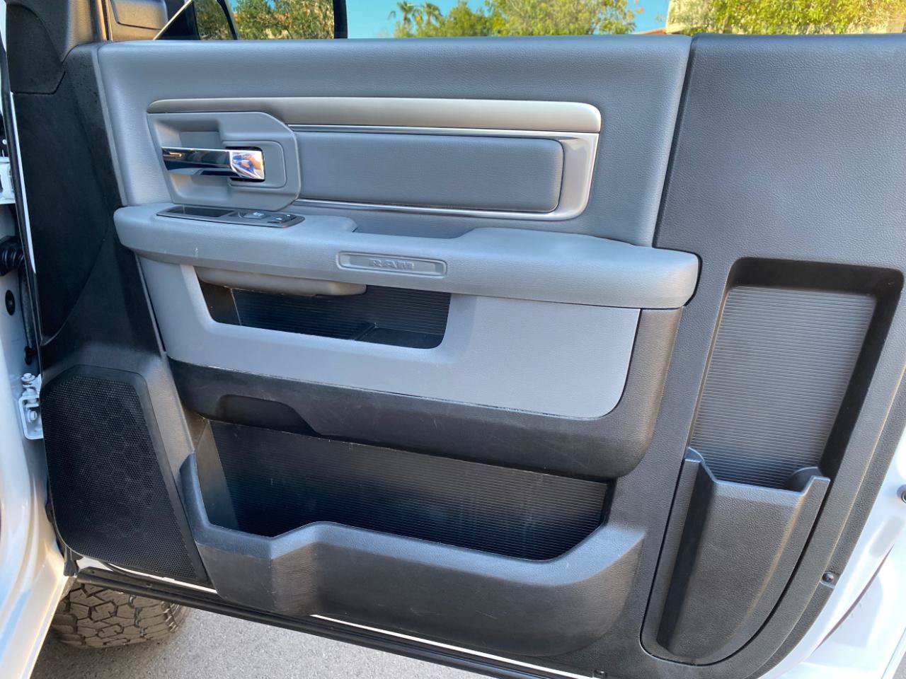 Used 2019 RAM 1500 Express w/ Express Value Package RWD image 33