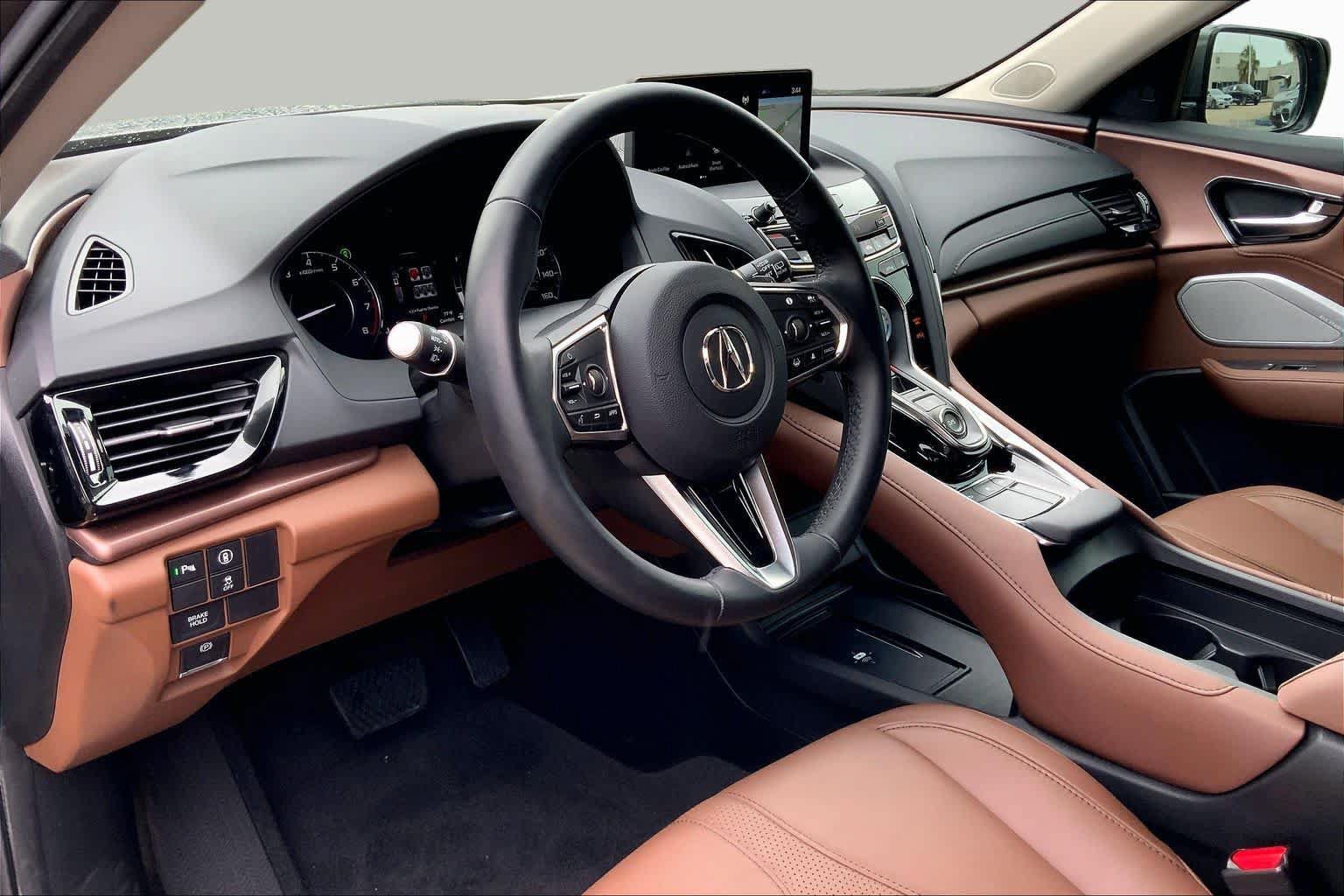 Used 2024 Acura RDX SH-AWD w/ Technology Package image 17
