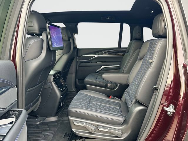 New 2026 Cadillac Escalade IQ Sport 1 w/ LPO, ONYX Package image 11