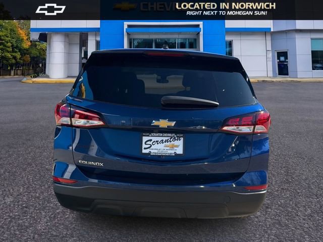 Certified 2022 Chevrolet Equinox LS w/ LS Convenience Package FWD image 6
