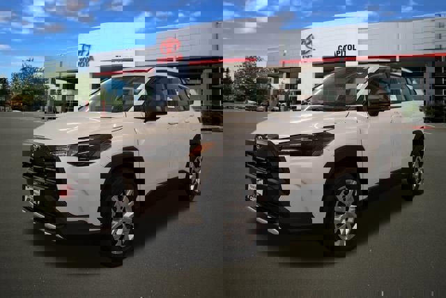 New 2026 Toyota Corolla Cross L image 5