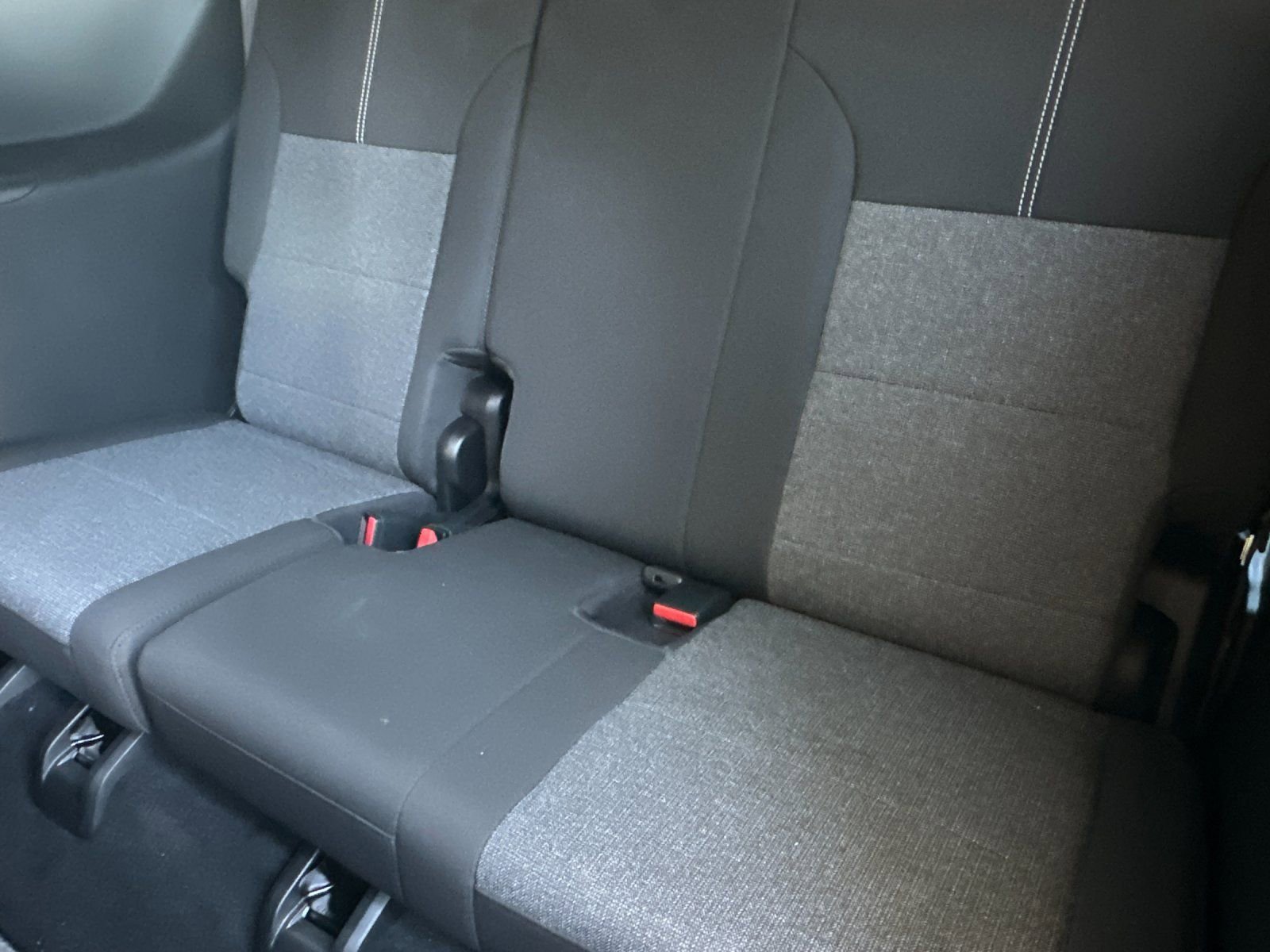 New 2025 GMC Acadia Elevation image 15