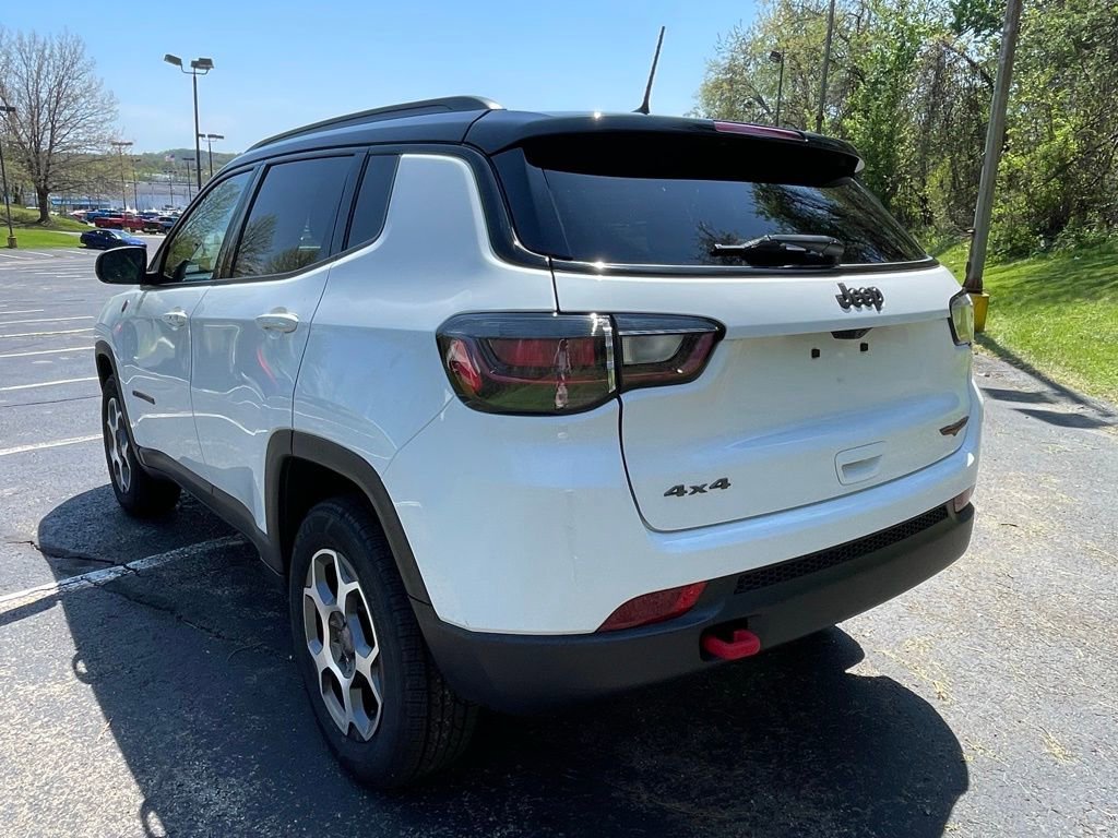 Used 2022 Jeep Compass Trailhawk w/ Trailhawk Elite Group AWD/4WD image 5