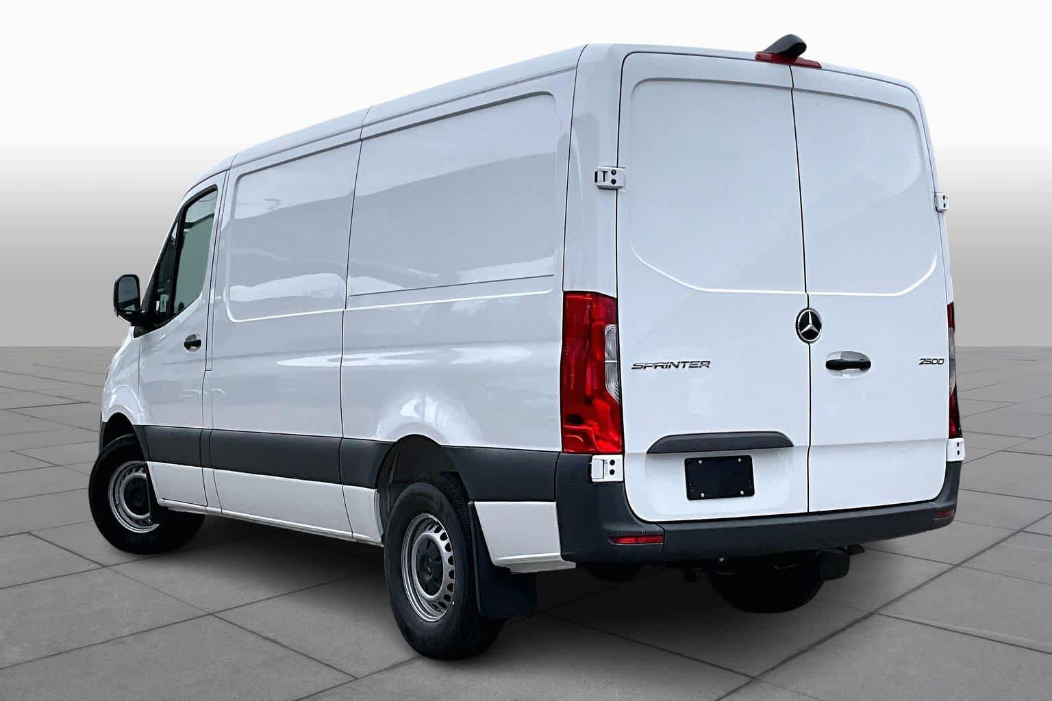 New 2025 Mercedes-Benz Sprinter 2500 image 4
