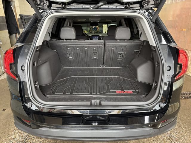 Certified 2022 GMC Terrain SLE w/ Driver Convenience Package AWD/4WD image 24