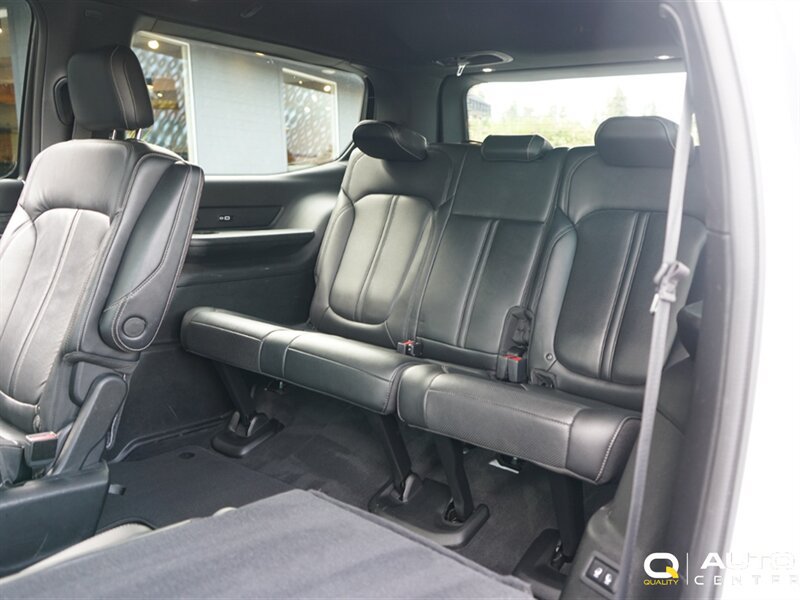 Used 2022 Jeep Wagoneer Series III w/ Convenience Group I AWD/4WD image 35