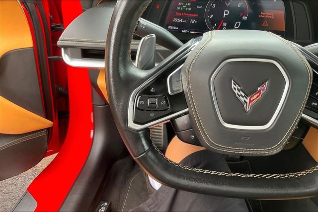 Used 2021 Chevrolet Corvette Stingray Premium Conv w/ Z51 Performance Package image 17