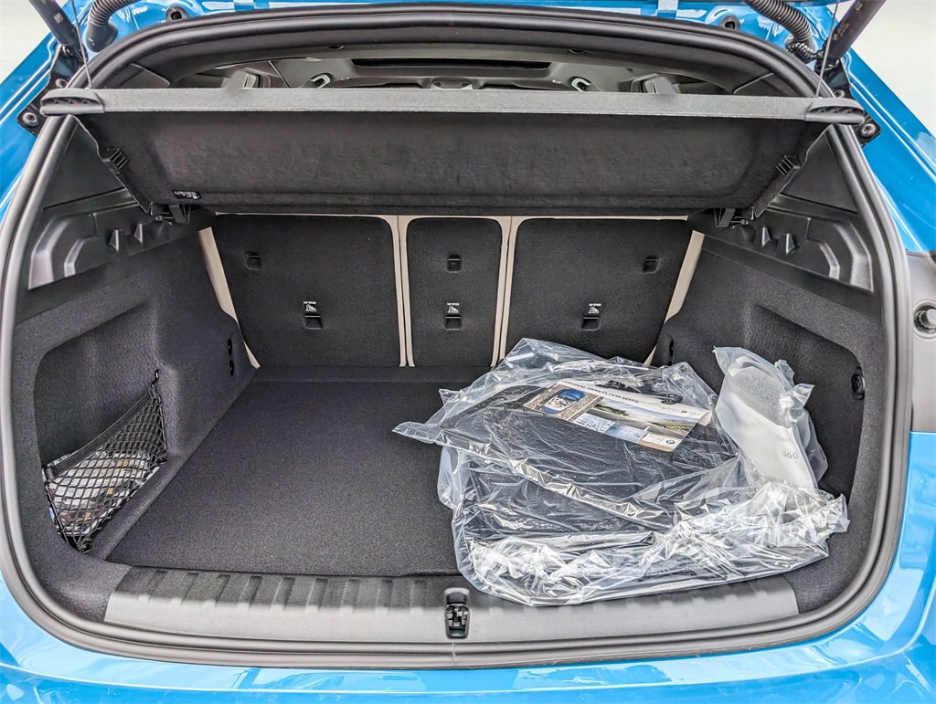 New 2025 BMW X1 xDrive28i w/ Technology Package image 17