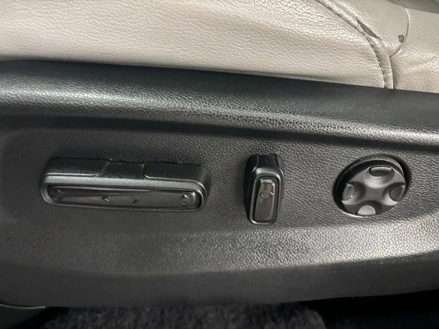 Used 2018 Honda CR-V EX-L image 16