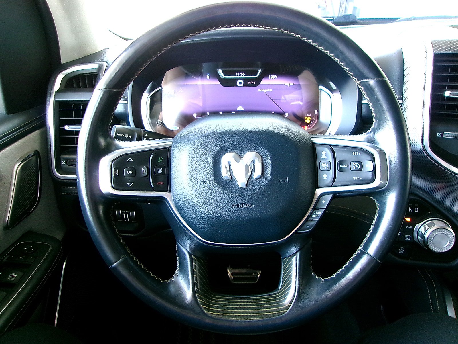 Used 2024 RAM 1500 Limited AWD/4WD image 10