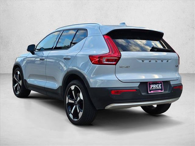 Used 2020 Volvo XC40 T5 Momentum AWD/4WD image 8