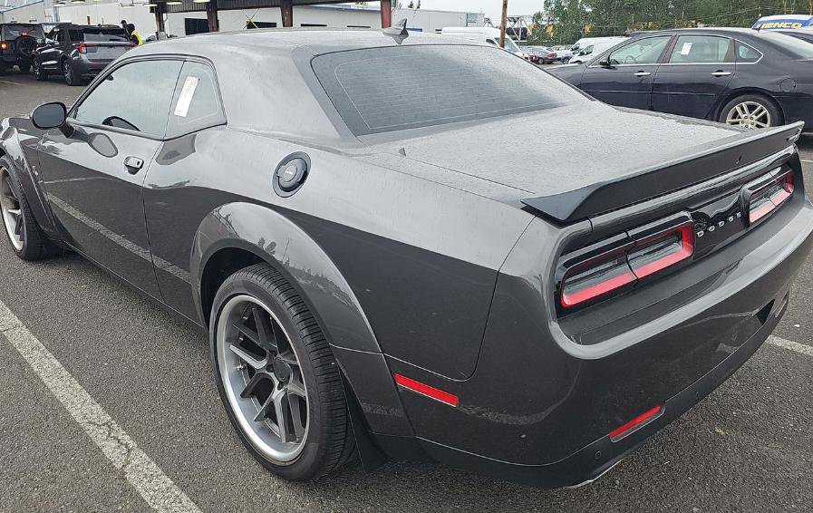 Used 2022 Dodge Challenger R/T Scat Pack RWD image 5