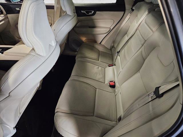 Used 2021 Volvo XC60 T5 Inscription w/ Advanced Package FWD image 19