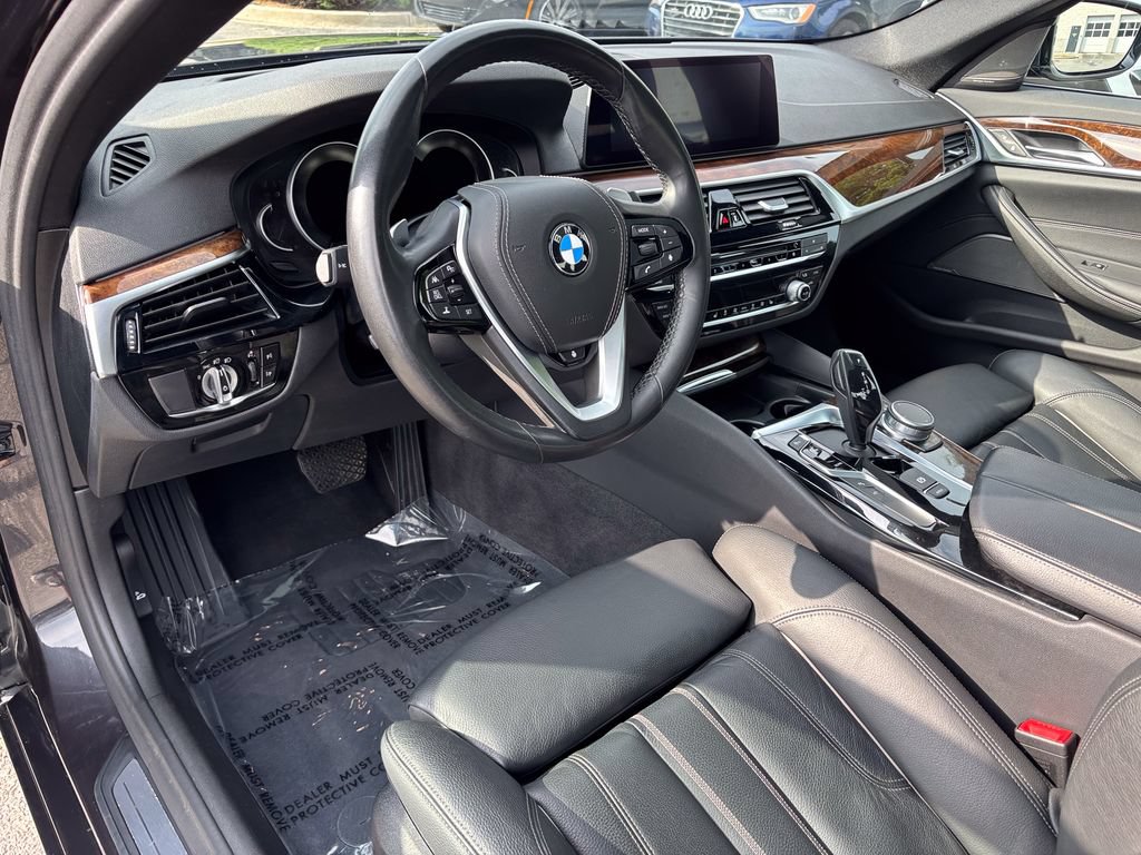Used 2019 BMW 540i xDrive AWD/4WD image 16