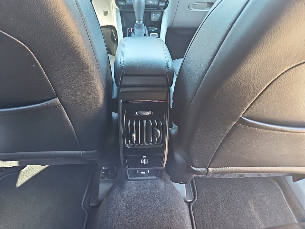 Used 2024 Jeep Compass Limited w/ Elite Group AWD/4WD image 33