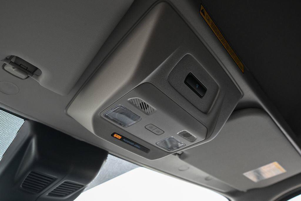 New 2026 Ford Transit 250 148 Medium Roof Extended AWD w/ Exterior Upgrade Package image 30