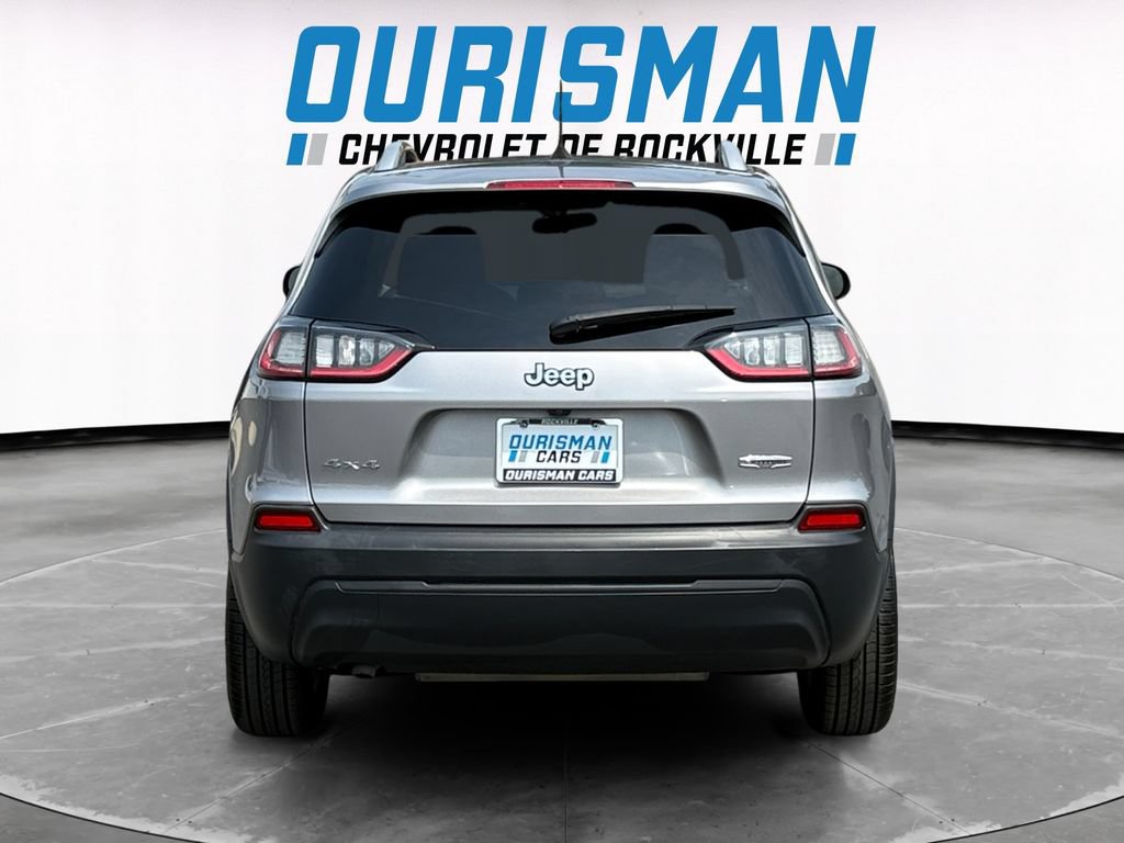 Used 2020 Jeep Cherokee Latitude AWD/4WD image 5