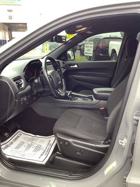 Certified 2022 Dodge Durango SXT w/ Blacktop Package AWD/4WD image 13