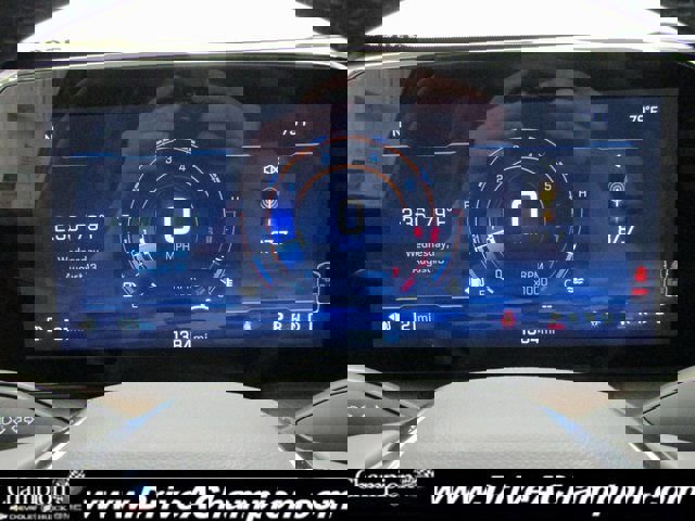 Certified 2026 Chevrolet Equinox ACTIV w/ LPO, Floor Liner Package image 28