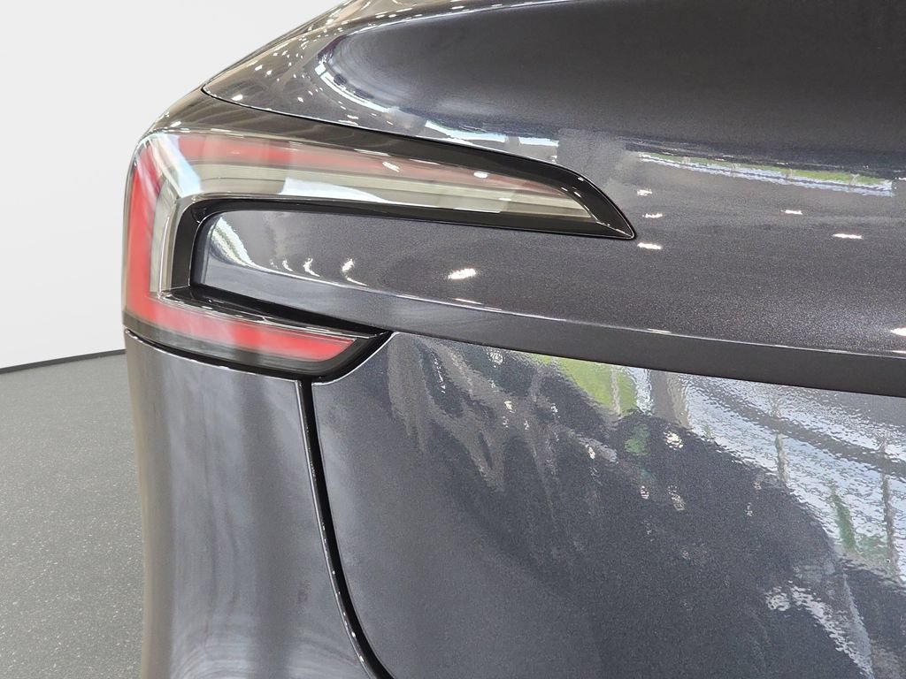 Used 2024 Tesla Model 3 Standard Range RWD image 27