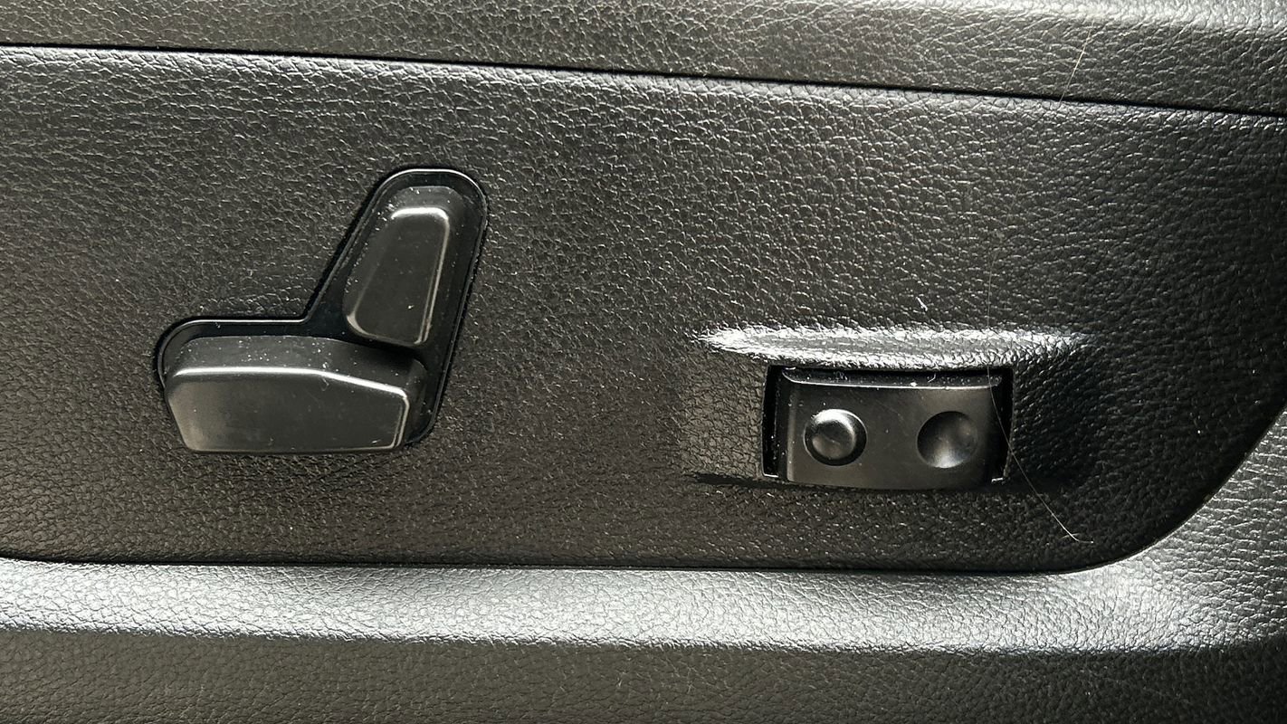 Used 2023 RAM 2500 Big Horn w/ Level 1 Equipment Group image 33