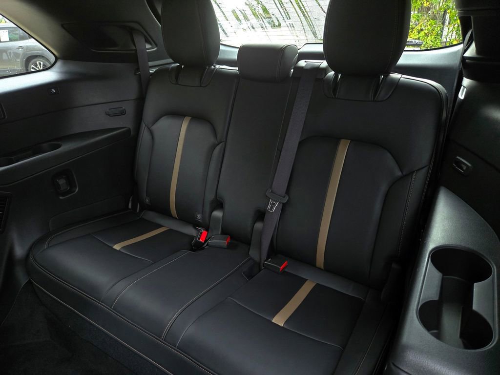 Certified 2025 MAZDA CX-90 3.3 Turbo w/ Premium Plus Pkg image 14